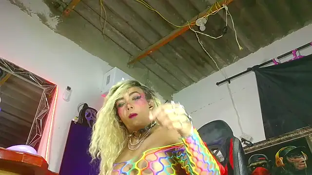 Chatroom XXX en direct de candy_aass