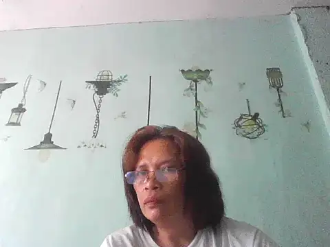 momshe2026 Live XXX Chat