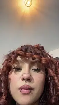 Chat XXX en directo de theiamoon