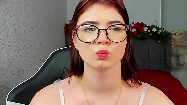 MelissaMay__ Live XXX Chat