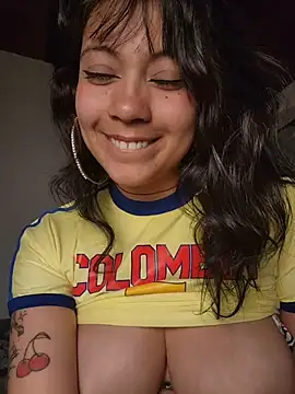 NefertitiXO 라이브 XXX 채팅