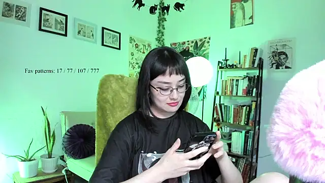 _Insomnia__ Live XXX-chat