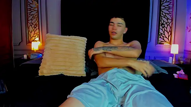 inocent_fire Live XXX-chat