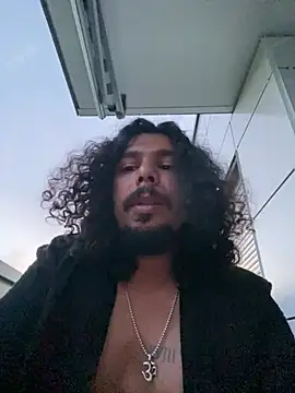 daddyvibes Show in webcam