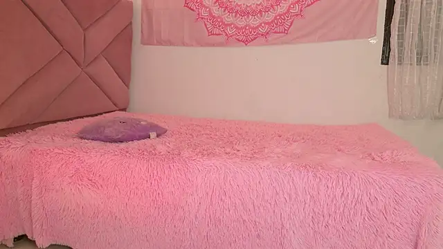 eva_sin18's Live XXX Chat