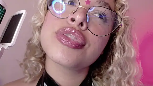 Haelycute – Naživo XXX chat
