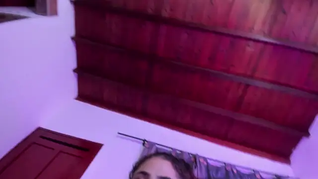Nikki__uwu's Live XXX Chat