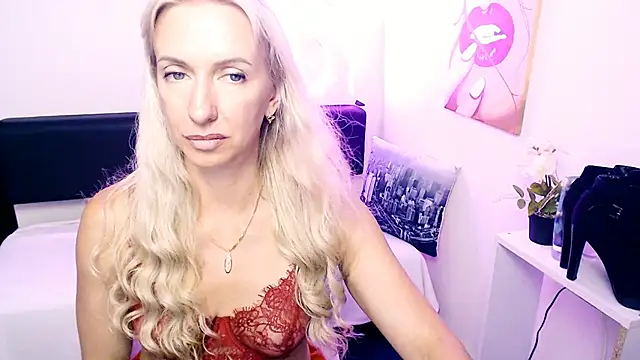 Cute_Smile_Shy live XXX chat