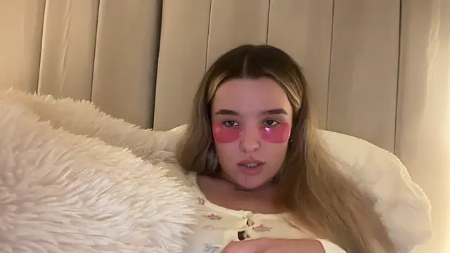 Chat +18 de maisiesmithx ao vivo