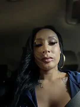 XXX chat uživo modela FerrariFrench