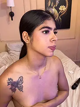 Ambersfoxx live XXX chat