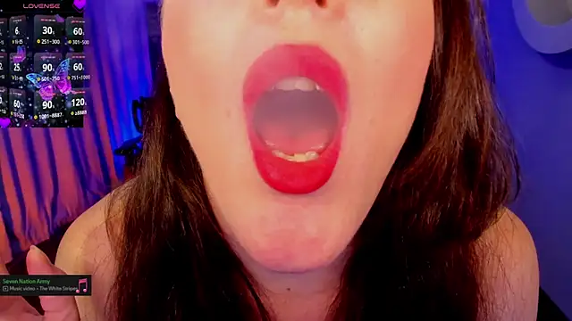 cee2nv live XXX chat
