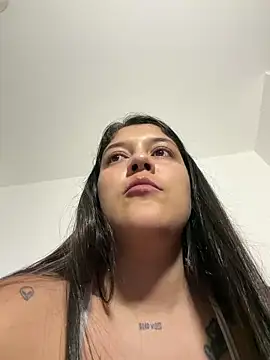 Ammberly__Adam23's Live XXX Chat