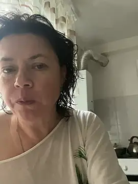 Kiramagic Adlı Modelin Canlı XXX Sohbeti