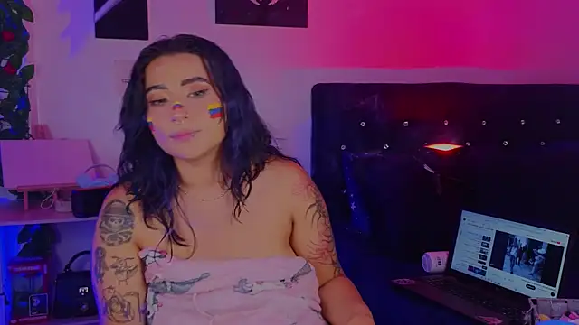 Pauilina live XXX chat