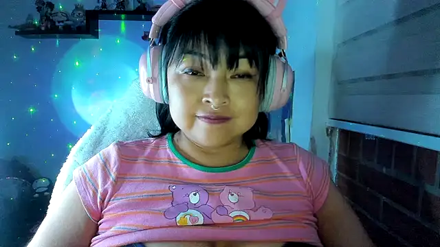 Shaddycute_ live XXX chat