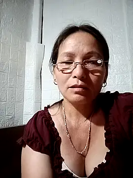 Cucci07n Live XXX chat