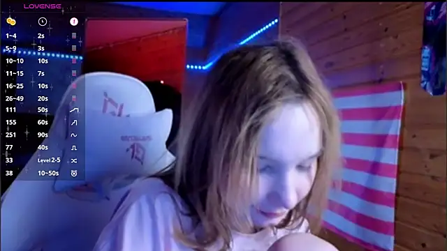 LeyaVoss live XXX chat