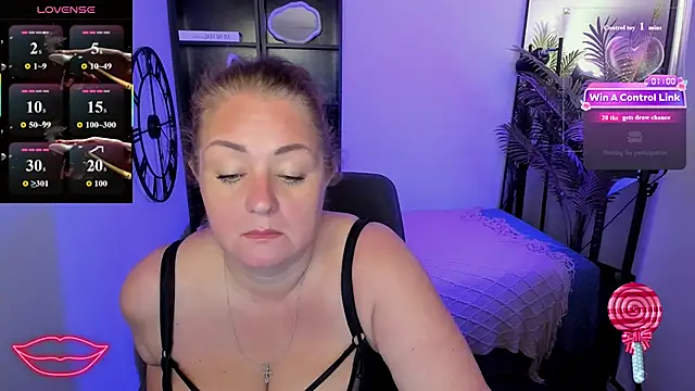 JenniferLight live XXX chat