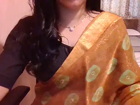 Diya_04 live XXX chat