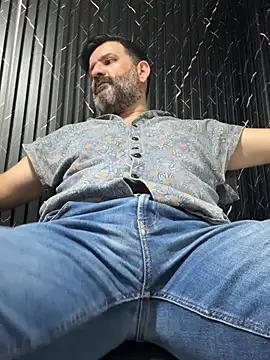 Živý XXX chat Hairy_Dad86