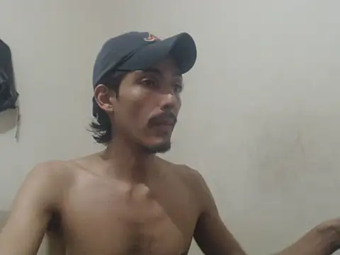Chat +18 de snackontime18 ao vivo
