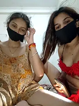 pooja_riyaのライブXXXチャット
