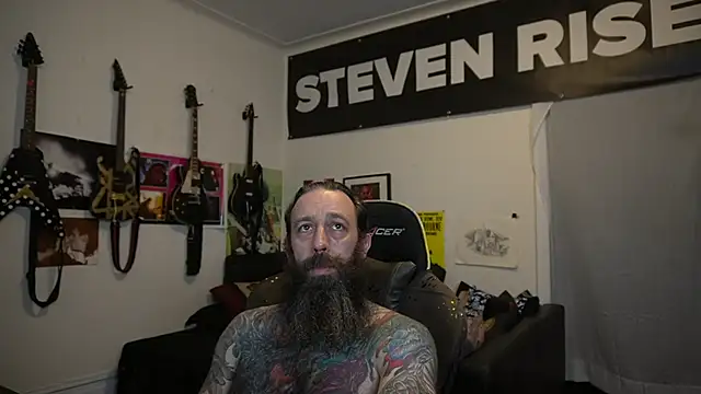 Živý XXX chat StevenRiseNYC
