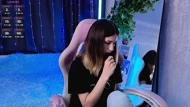 ChristiaHorde Live XXX-Chat