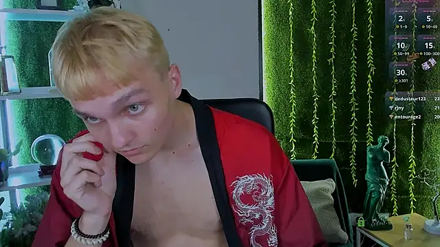 john_lik Chat XXX in diretta