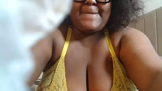 Czat XXX na żywo – SubmissiveBabe01