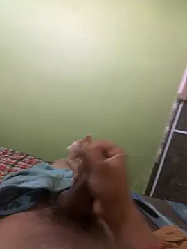 Blushingboy11's Live XXX Chat