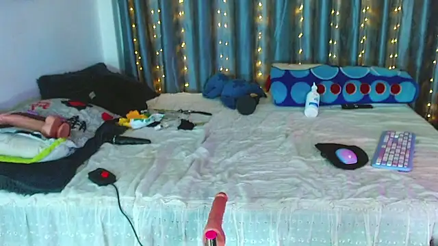 Kenisha_Sweet élő XXX-chatje