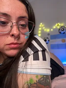 Czat XXX na żywo – Mizztikaa