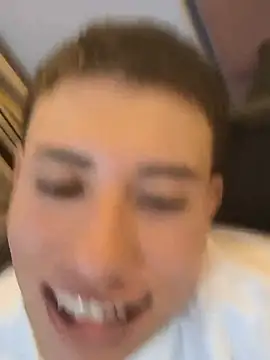Thiagoo_Vega Live XXX-chat