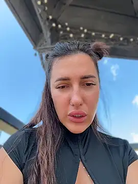Chat XXX ao vivo de AleksandraRich