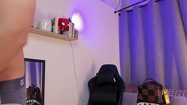 โชว์เว็บแคมของ ASHTON_HILS