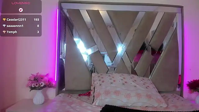 Živý XXX chat casey_lorens