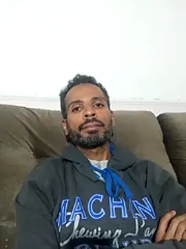 BlackAlphaPrime's Live XXX Chat