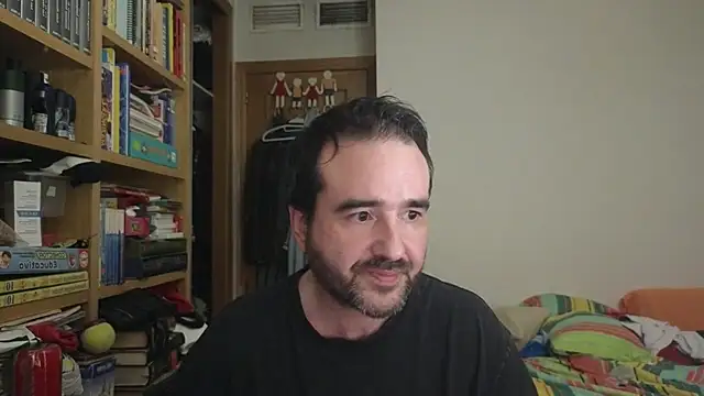 curiosillo83 live XXX chat