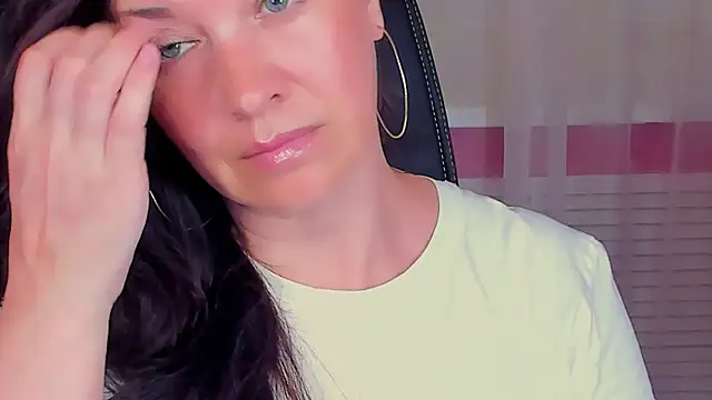 Živý XXX chat AnaMills