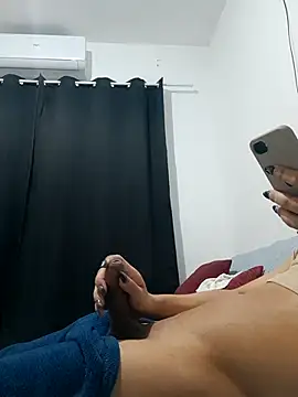ofjuliaa Chat XXX live