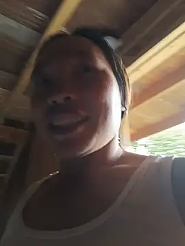 Evelyn-n live XXX chat