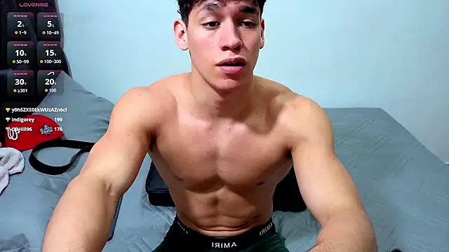 Luke_Muscle 现场XXX聊天