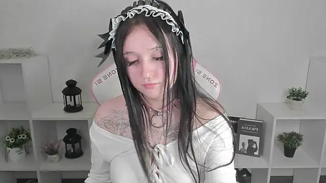 Emma-Blissa's Live XXX Chat