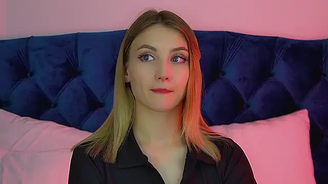 Chat +18 de StacyEvances ao vivo