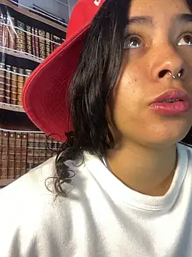 LittleMissEve_'s Live XXX Chat