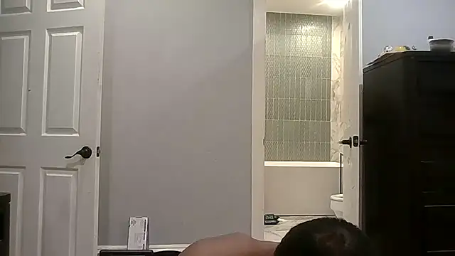 Онлайн чат XXX bigzaddycoco