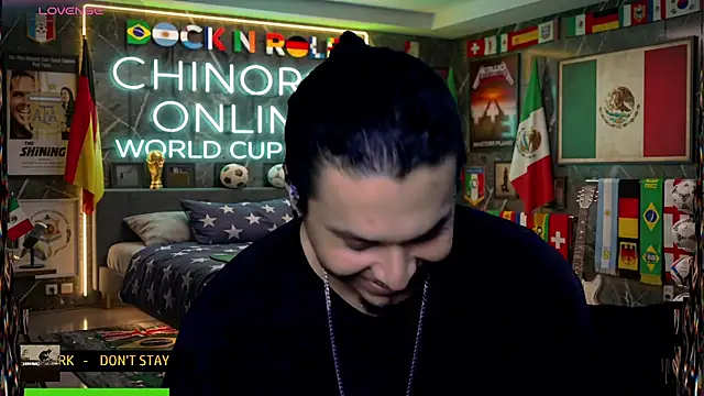chino_roz Chat XXX live