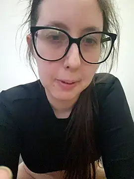 Sarah459 live XXX chat